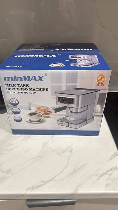 Продам Кофемашинку автомат