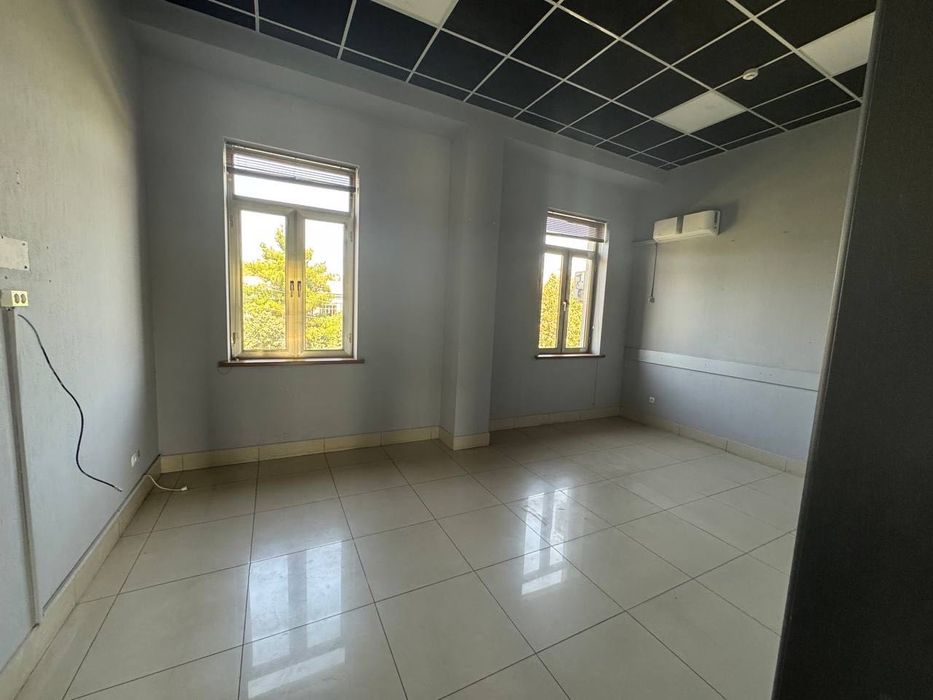 Аренда офис, Лабзак, 525м2