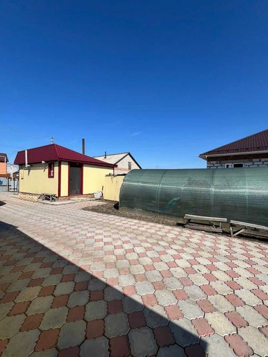Продается срочно дом мкрн.Северо-Западный