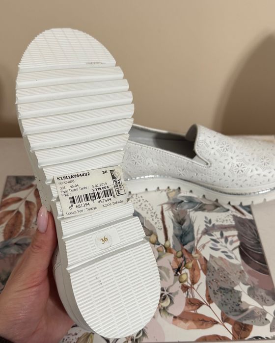 Слипоны белые импортные