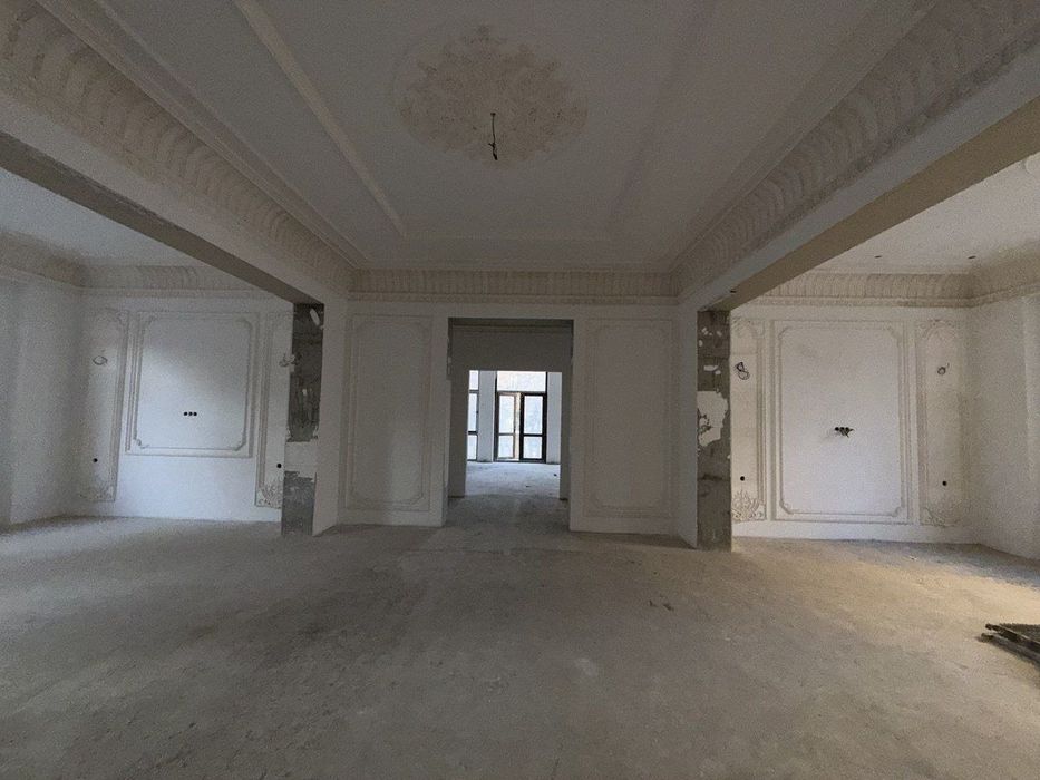 Продаётся и Сдаётся Здание Вдоль Дороги 1300м2 Орн Шотта Руставели (N3