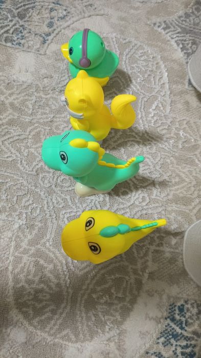 Продам заводные игрушки