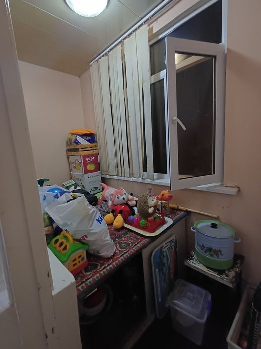 Срочно Продаётся 2ком Чиланзар 11кв