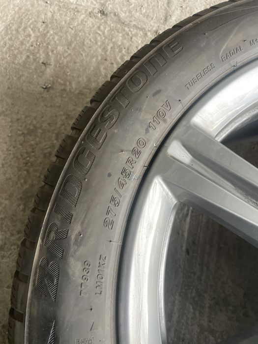 275/45/20 BRIDGESTONE RunFlat с джанти BMW