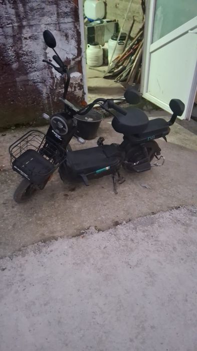 Vand Scuter Electric Breckner