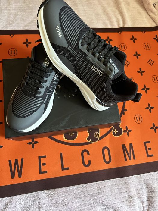 Boss кроссовки 39-43 размер 30 тыс