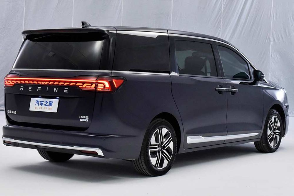 Jac RF 8 premium class miniven