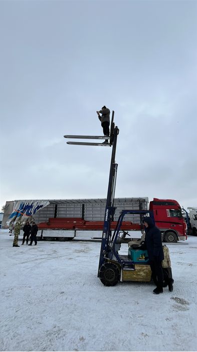 Продам  Вилочный  Погрузчик КАРА