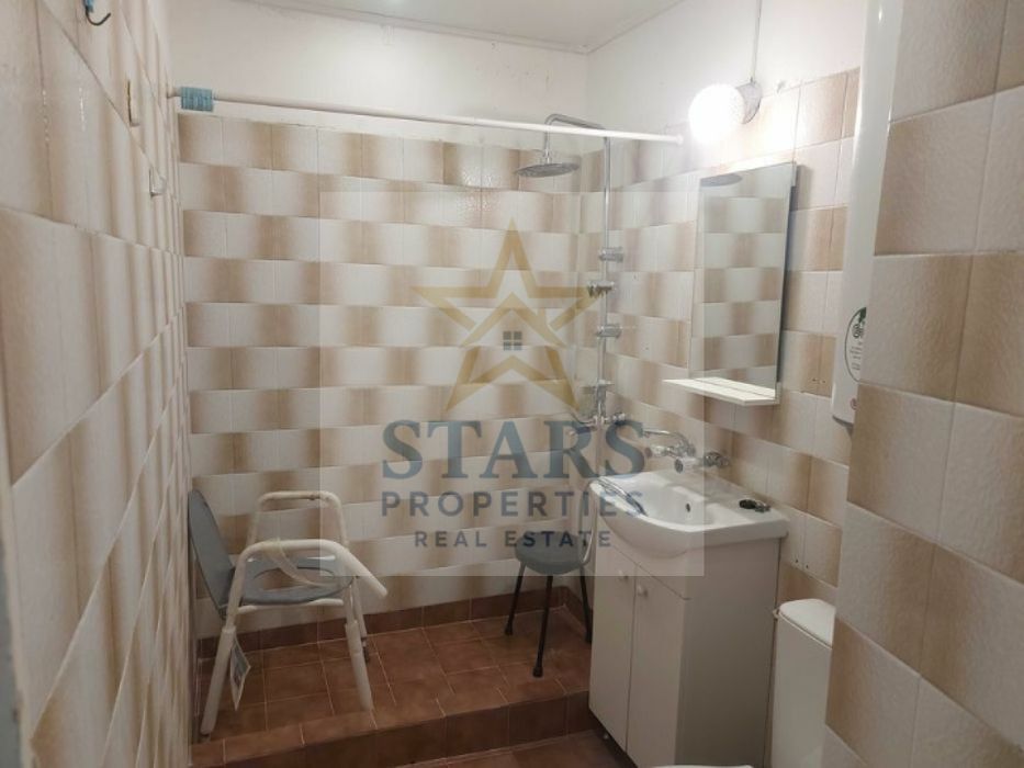 Продава се Тристаен апартамент в Варна, Базар Левски - 90 кв.м за 1020 €/кв.м - Снимка #8