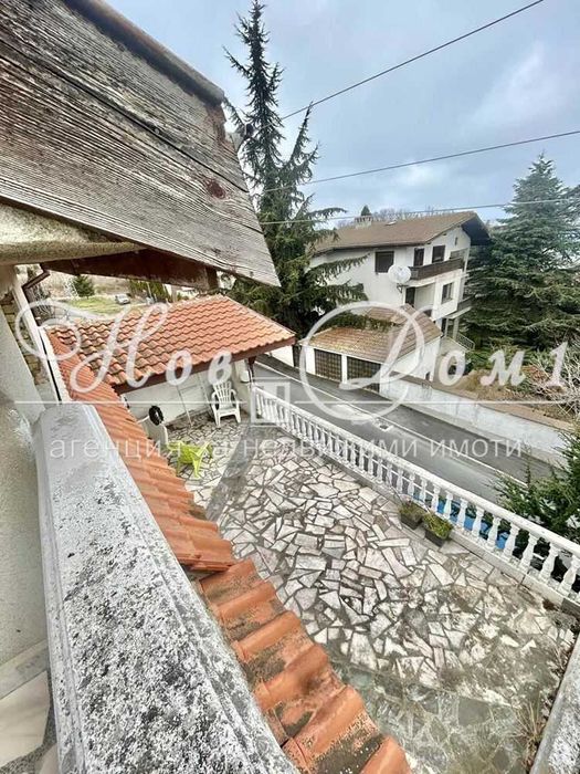 Продава се Къща в Варна, Галата - 380 кв.м за 843 €/кв.м - Снимка #19