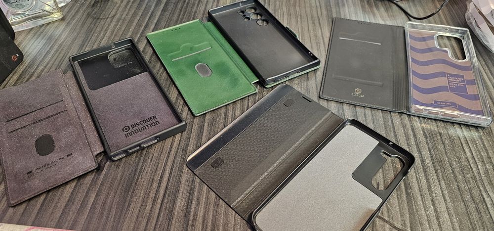 Huse S23Ultra de vânzare.