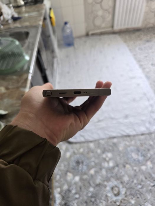 S 24 ultra yangi pashti