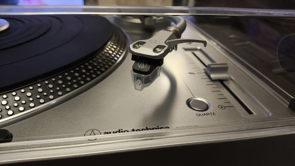 Audio-Technica AT-LP120XUSBSV Виниловый проигрыватель