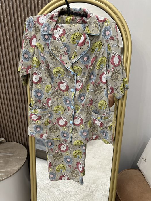 Женская одежда, платье