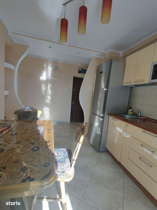 Apartament 3 camere, Târgoviște, Micro 4