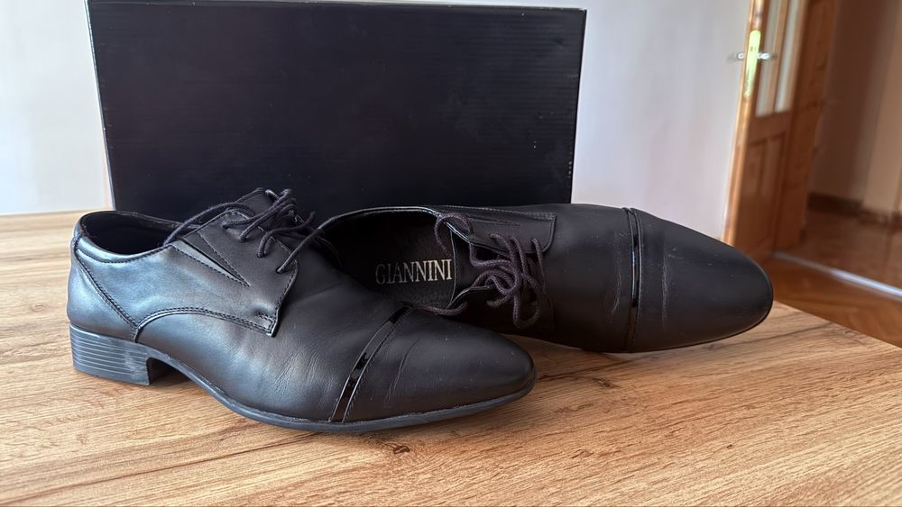 Официални обувки Giannini 40