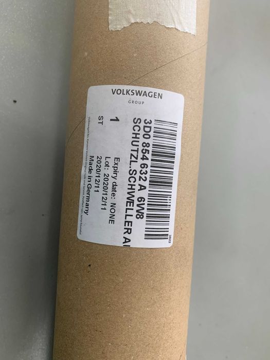 VW Phaeton лайсна 3D0 854 631 A 6W8