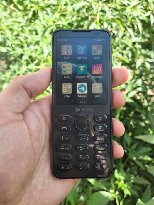 Kaltaklangan ayolning porno surati