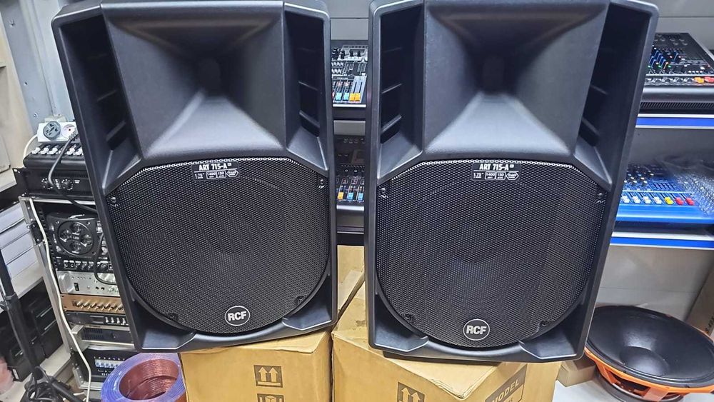 Акустическая система RCF ART 715-A, активная, 15