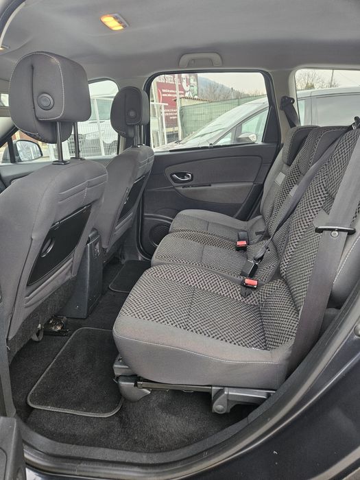 Renault  Grand Scenic 3   cu 7 lucuri 1.6 disel 131de cai !