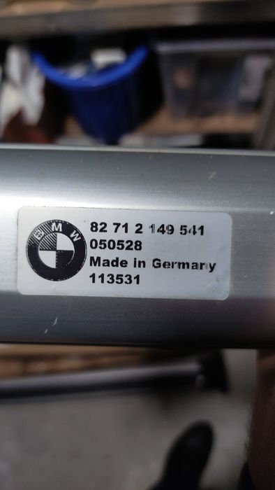 BMW E91 Оригинален багажник за покрив (напречни греди, рейлинг, релси)