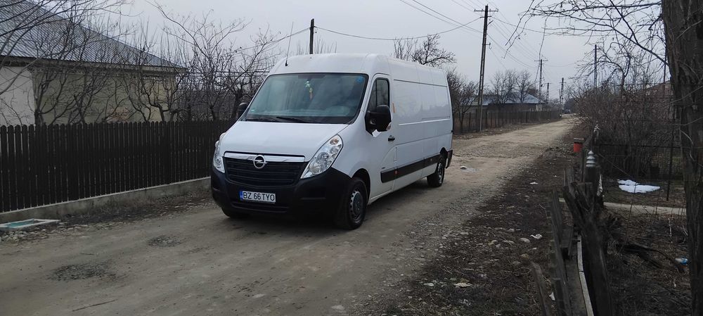 Dubă. Opel. Movano.