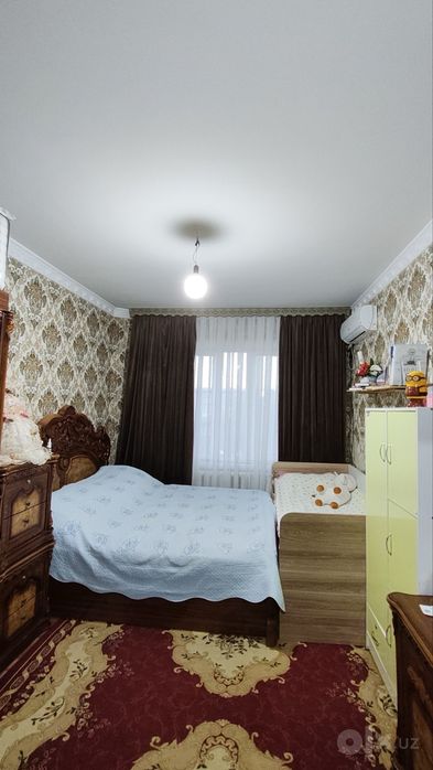 Qoraqamich 2:4 4/4/4 balkon 2:6 srochno sotiladi