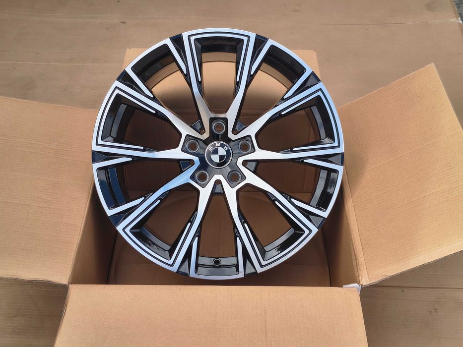 Jante 19 BMW 5 x 120 in 2 lățimi 
Compatibile BMW F01 F06 F07 F10 F11