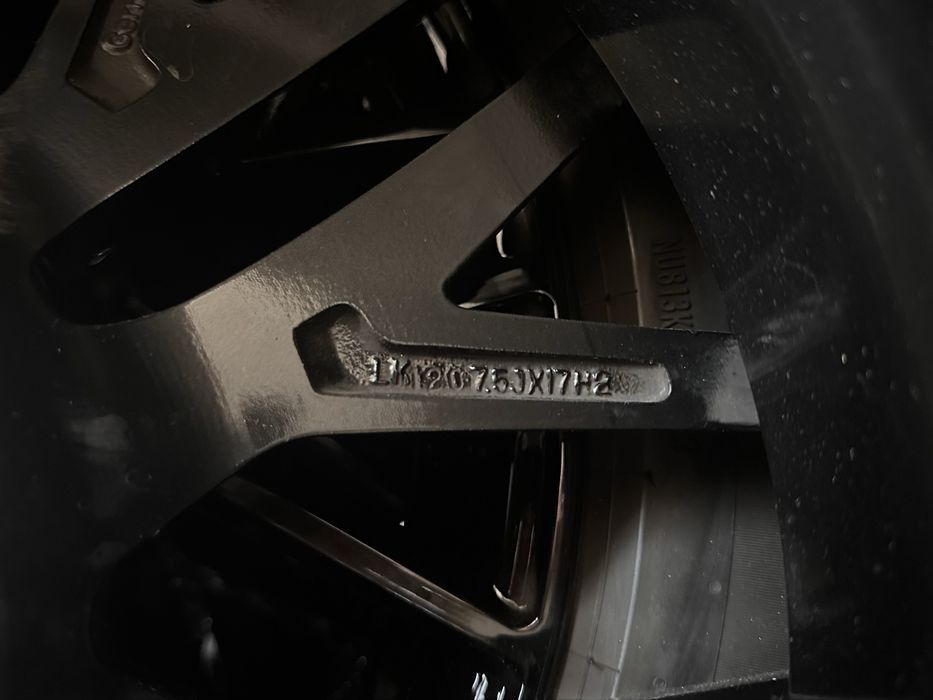 BMW 17” джанти 5х120, ЕТ35, 7,5J, централен отвор 72,6мм