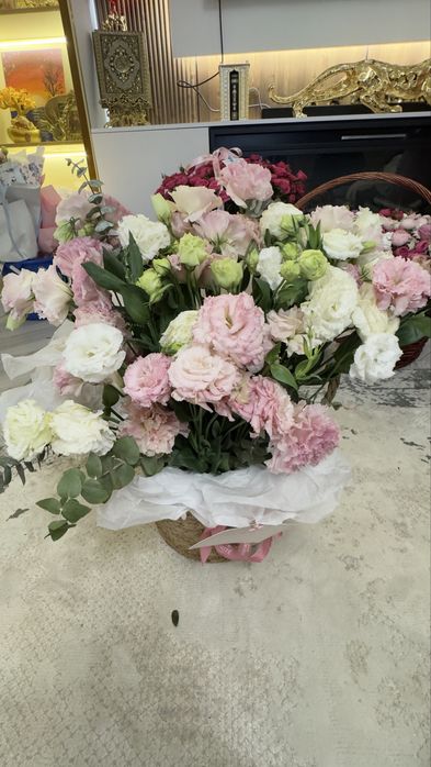 Цветы  разные букеты