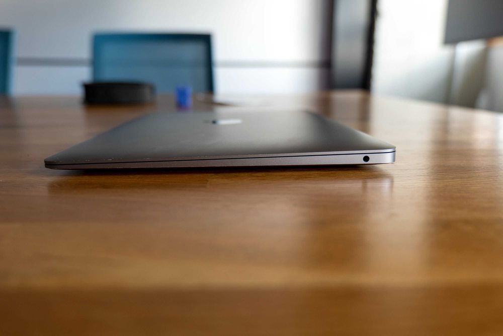 MacBook Air 13" (2018) – Space Gray