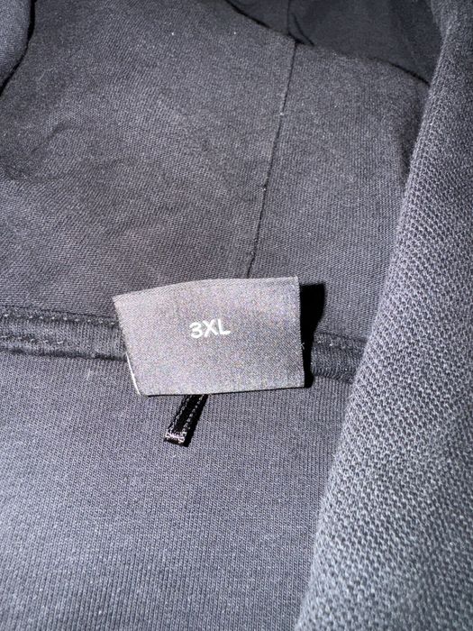 Продам две кофты с замком