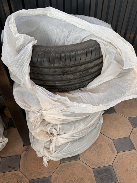 Комплект летней резины 235/45 R18