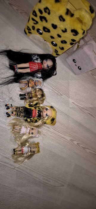 Na! Na !Na! Surprise - Кукли