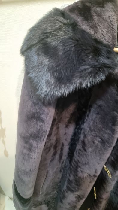 Продам шубу мутон в отличном состоянии