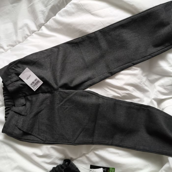Pantaloni de scoala Next baieti 6 si 7 ani