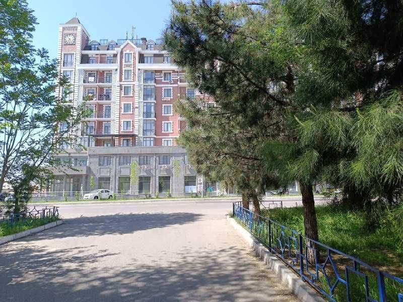 ул.ЯнгиЗамон напр. ЖК Greenwich 3\4\5 Среднее сост. 78м2 Лоджия 2х6