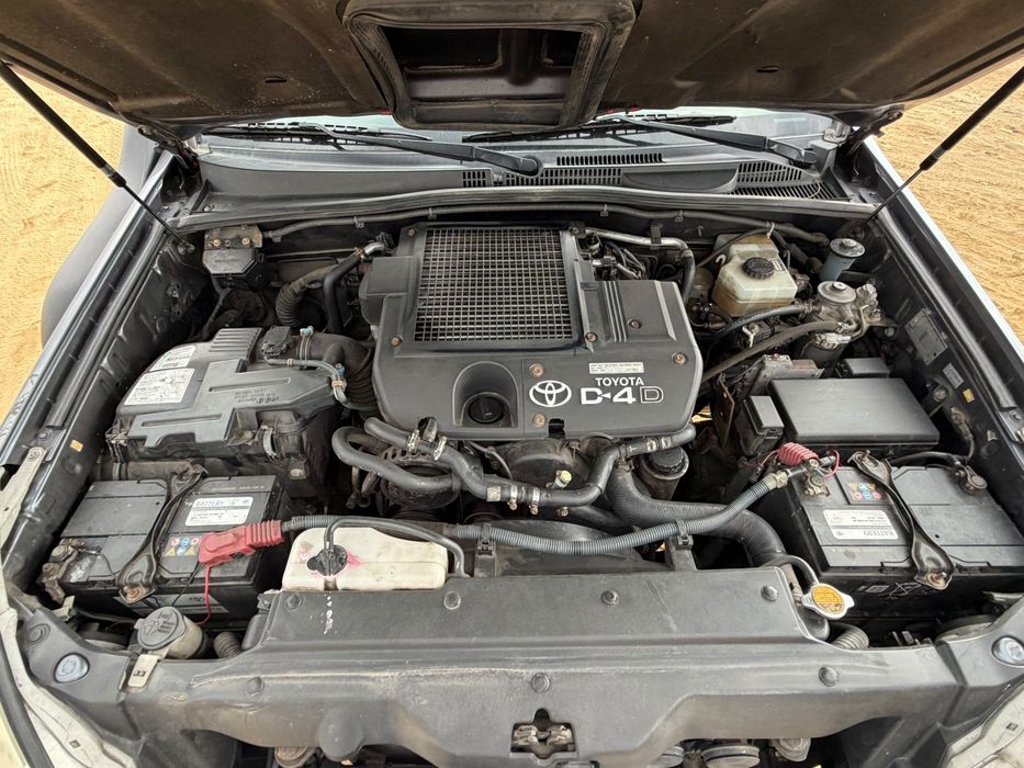 Toyota Land Cruiser J120 3.0 D-4D