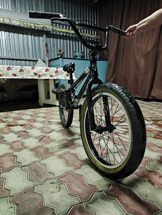 Продам бмх ТТ левел