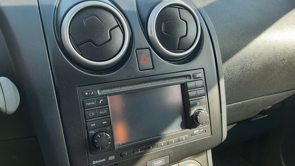 Nissan Qashqai+2 4×4 full