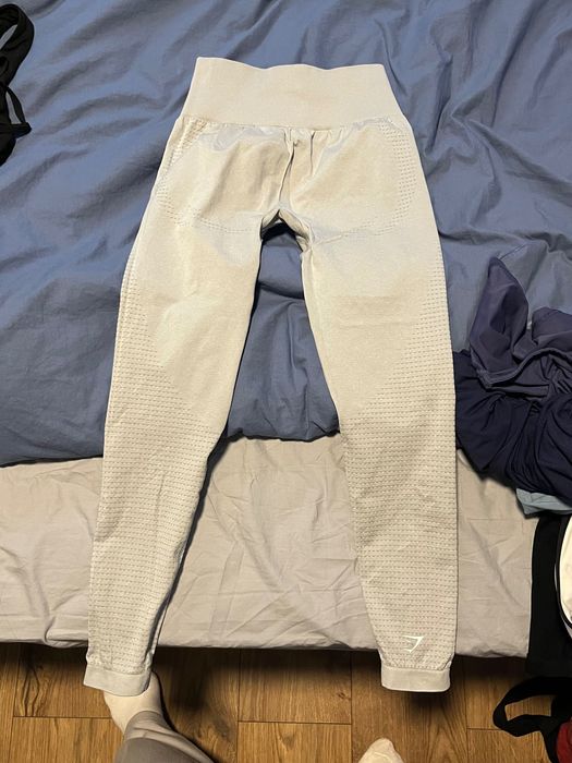 Gymshark клинове и бюстиета