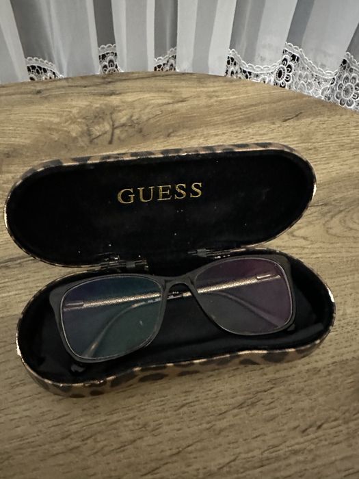 Очила Guess!Оригинални!
