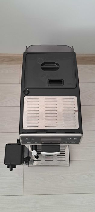 Кафеавтомат Делонги Аутентика / Delonghi Autentica