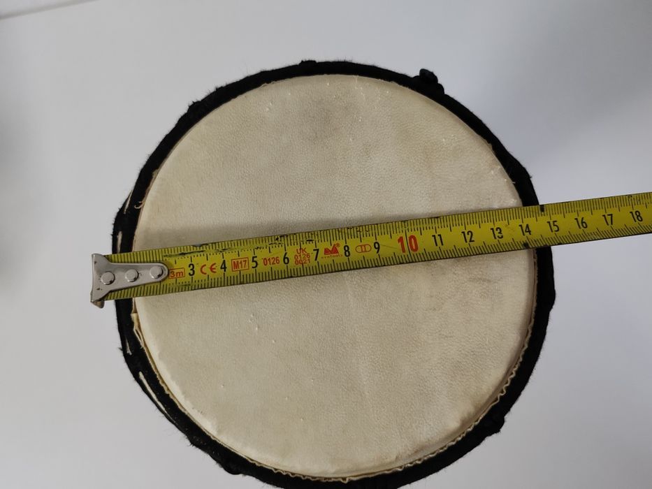 Tobă djembe 30 cm, realizată din lemn masiv
