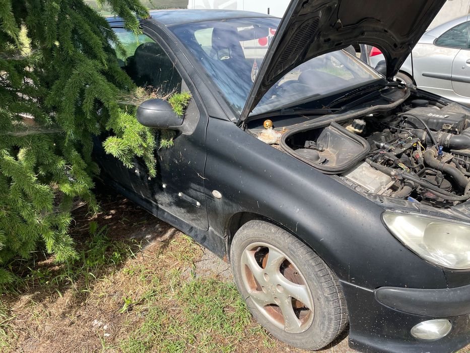Пежо 206 HDI на части