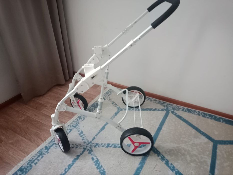 Продам коляску,почти новая.