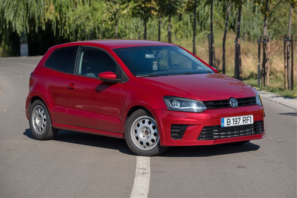 VOLKSWAGEN Polo 2010 — imagine 2