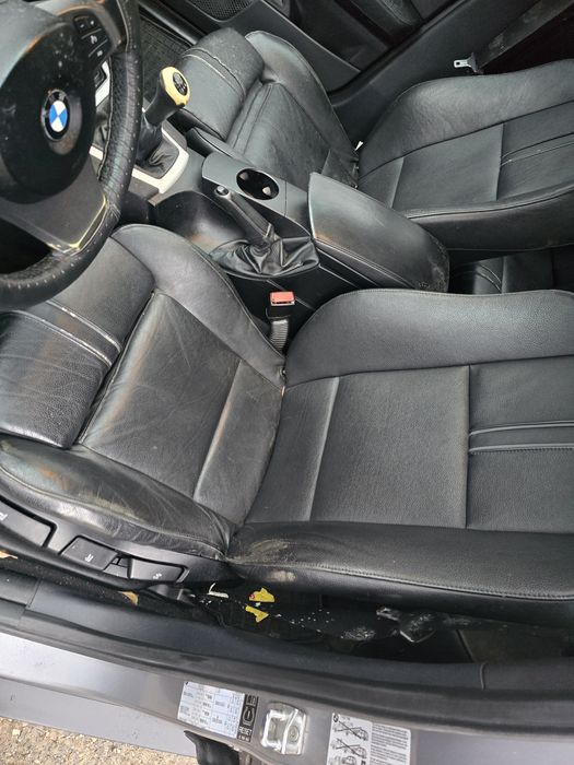 Dezmembrez BMW X3 2004 3.0 diesel Cutie manuala