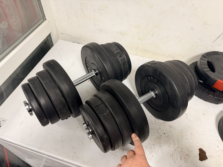 Gantere Reglabile noi set 50 kg. 2x25 kg=50 kg pret 370 lei