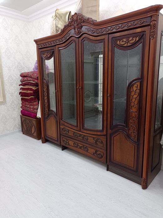 Stenka sotiladi  holati yaxshi B/U